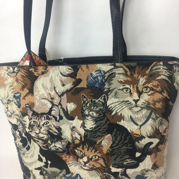 Saddle River Handbags - Super Cute Crazy Cat Lady Tote and Coin Purse